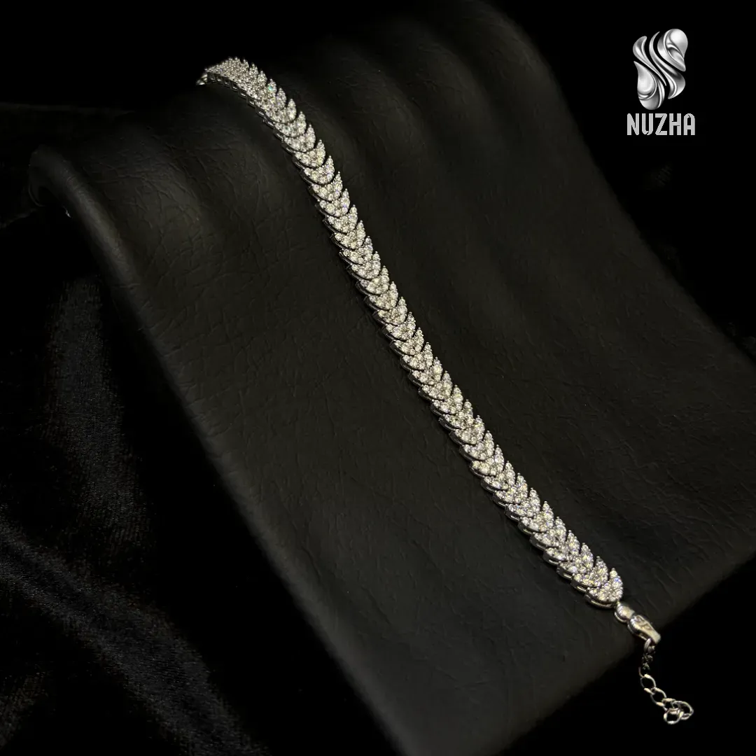 دستبندنقره زنانه کدdnz1022
