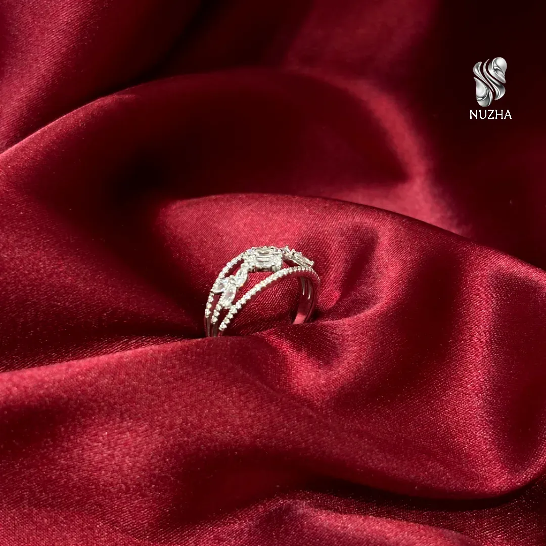 انگشترنقره زنانه کدanz1173