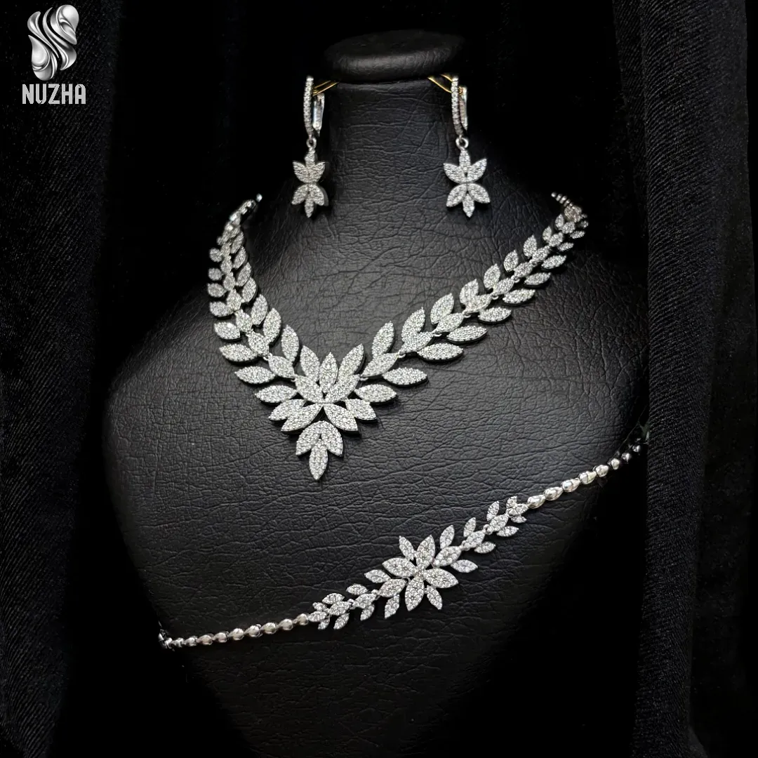 سرویس نقره زنانه کدsnz1055