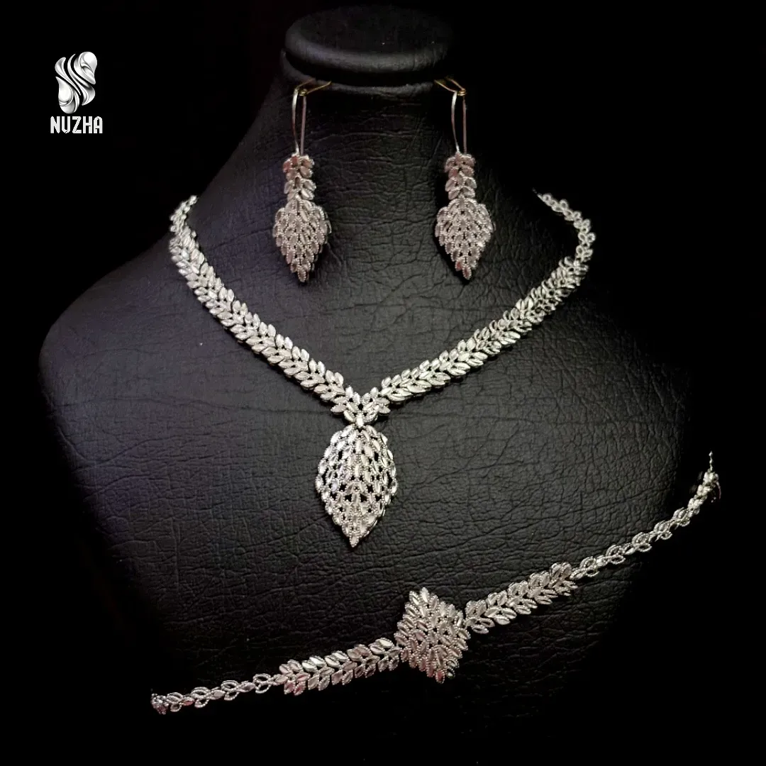 سرویس تراش نقره زنانه عیار925کدsnz1042