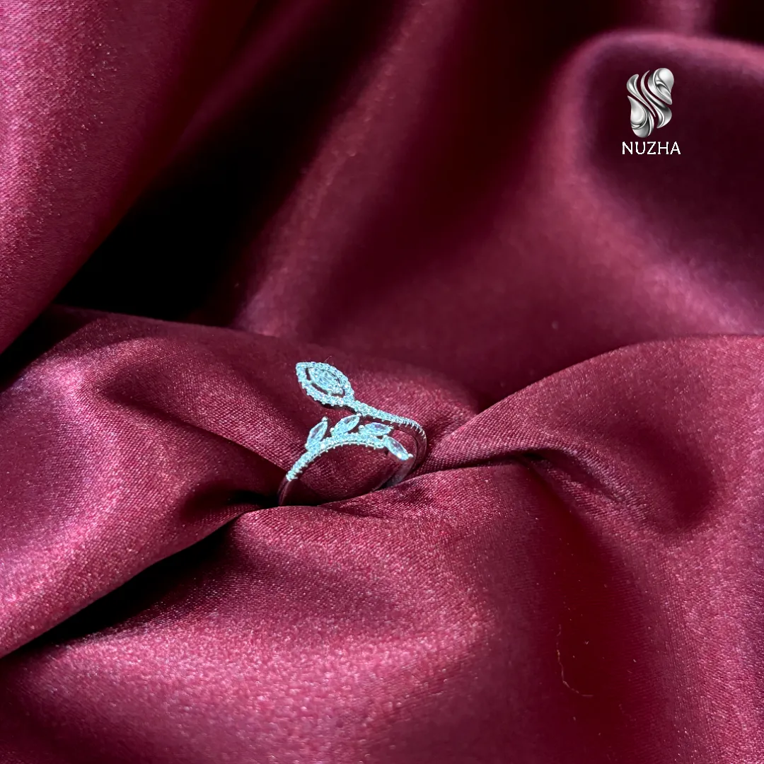 انگشترنقره زنانه کدanz1198